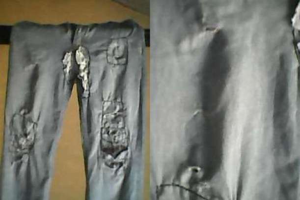 right side of one of the wornout oversewn jeans that needs patch ups again. 11th jan 2021 22